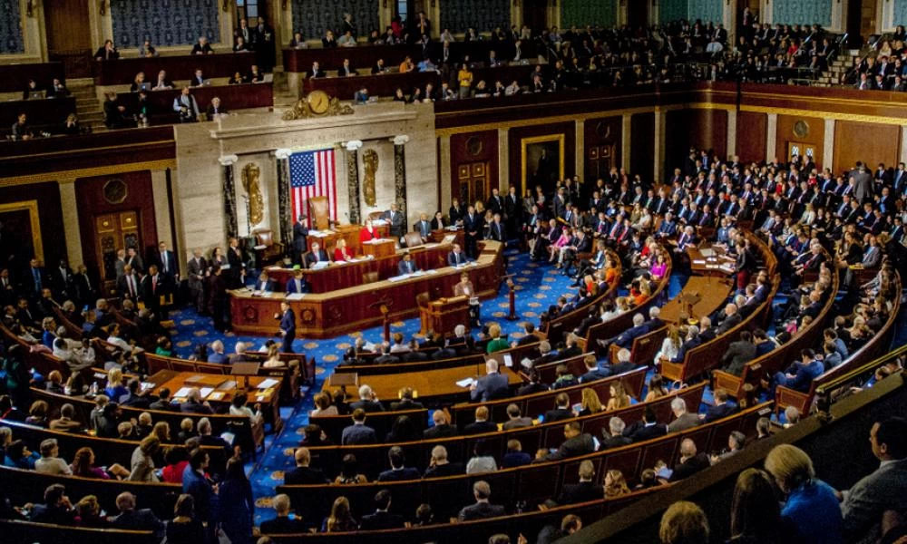 Βλάσφημο λογοπαίγνιο στην εναρκτήρια προσευχή του νέου Κογκρέσου